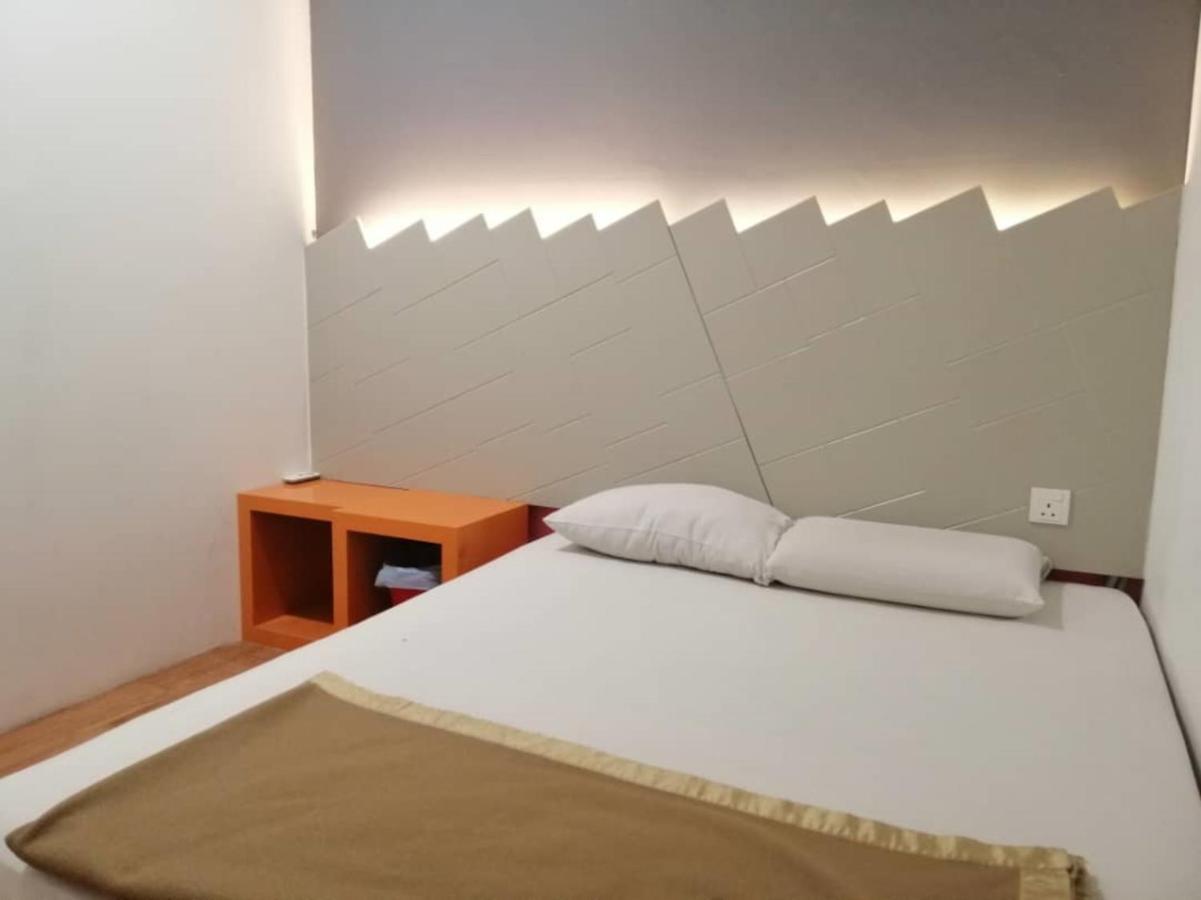Spot On 89816 Warm Blanket Ξενοδοχείο Τζόχορ Μπάχρου Εξωτερικό φωτογραφία